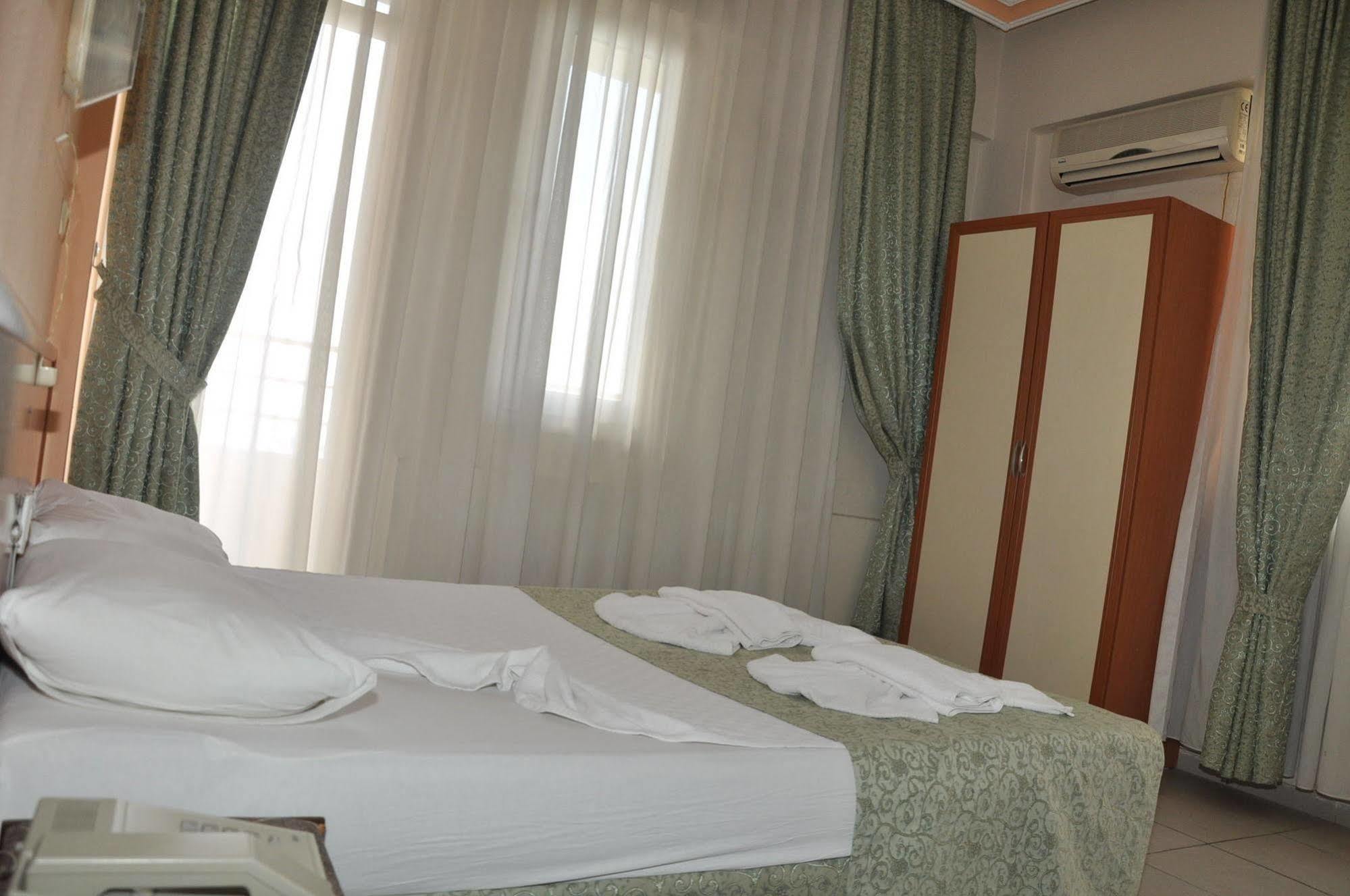 Hotel Kleopatra Alis Alanya Esterno foto