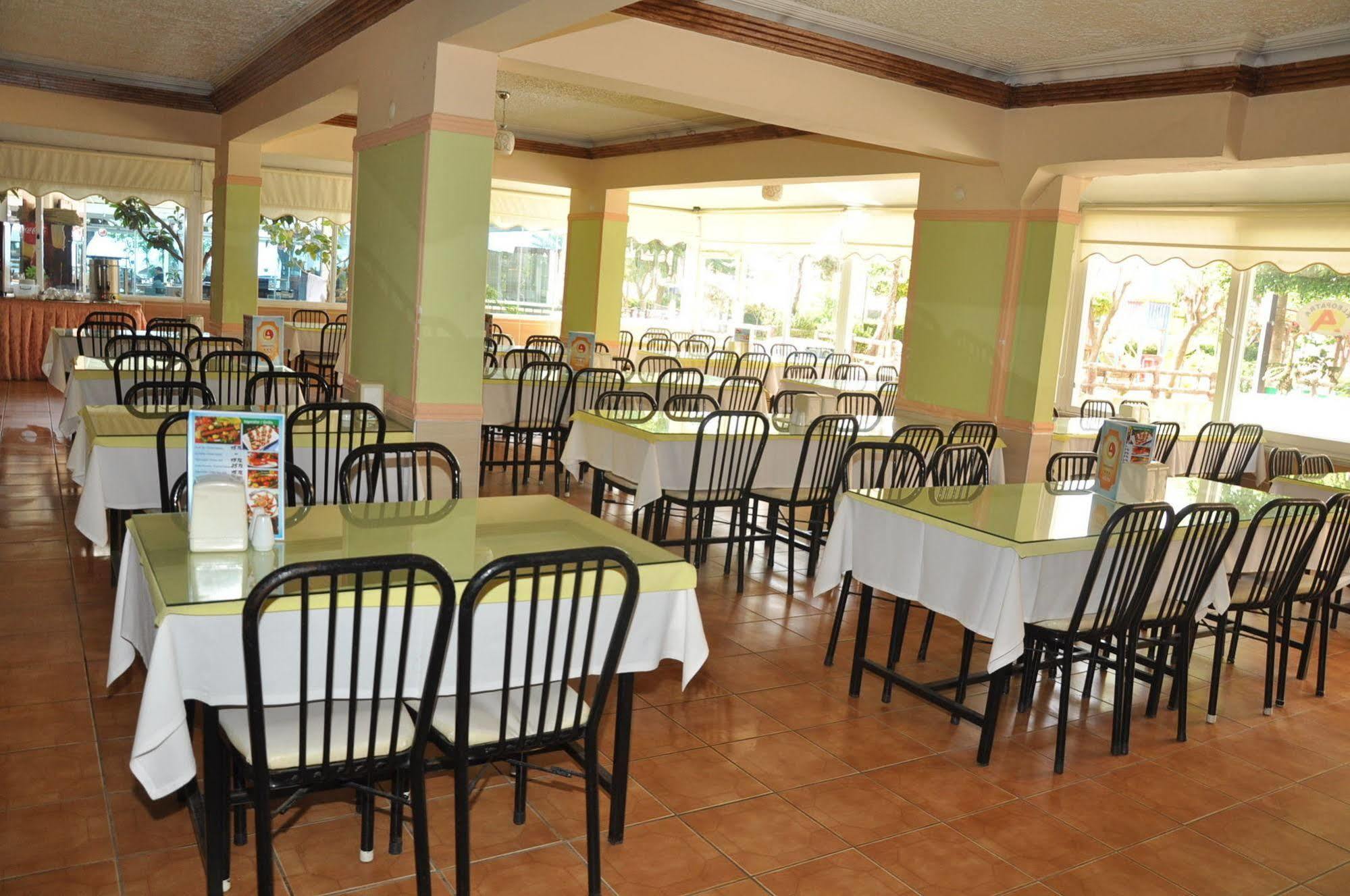 Hotel Kleopatra Alis Alanya Esterno foto